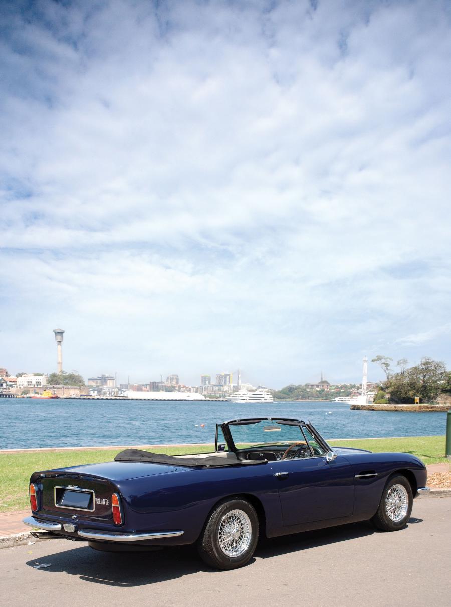  Aston Martin DB6 Volante 1966 года  (фото 8 из 10)